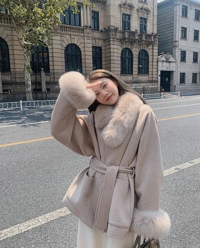 Fashion Coat with Belt Women Solid Fox Fur Collar Thick Warm Long Ladies Lace Up Wool Coat Outwear