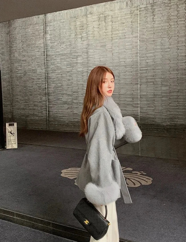 Fashion Coat with Belt Women Solid Fox Fur Collar Thick Warm Long Ladies Lace Up Wool Coat Outwear