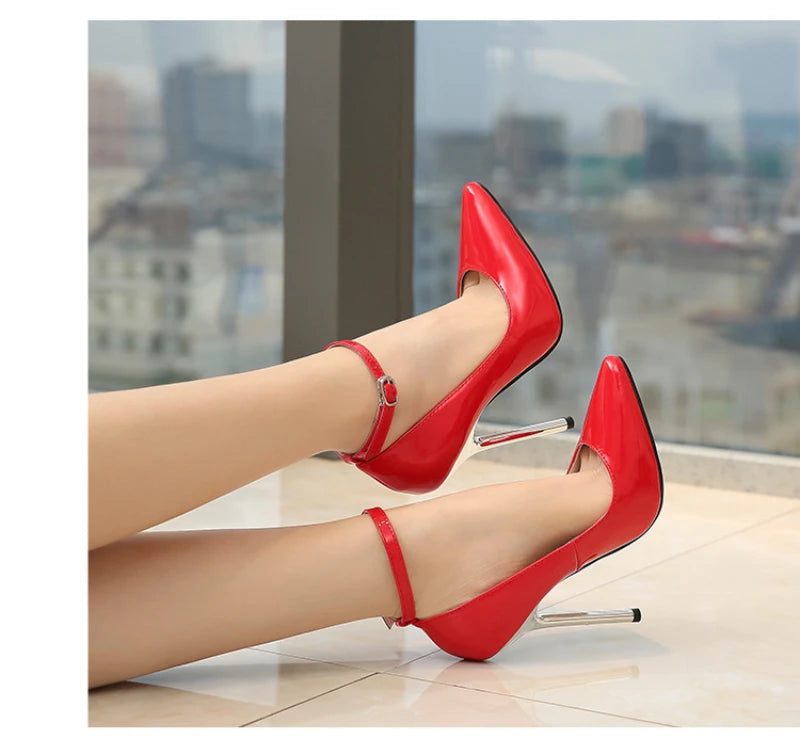 European And American Fashion Professional Pointed Toe Large-Size Heel Shoes Thin Heel Model Host Single Shoes Female Elegant
