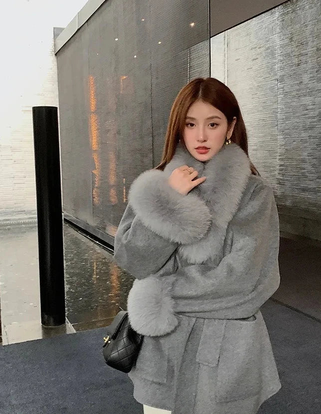 Fashion Coat with Belt Women Solid Fox Fur Collar Thick Warm Long Ladies Lace Up Wool Coat Outwear