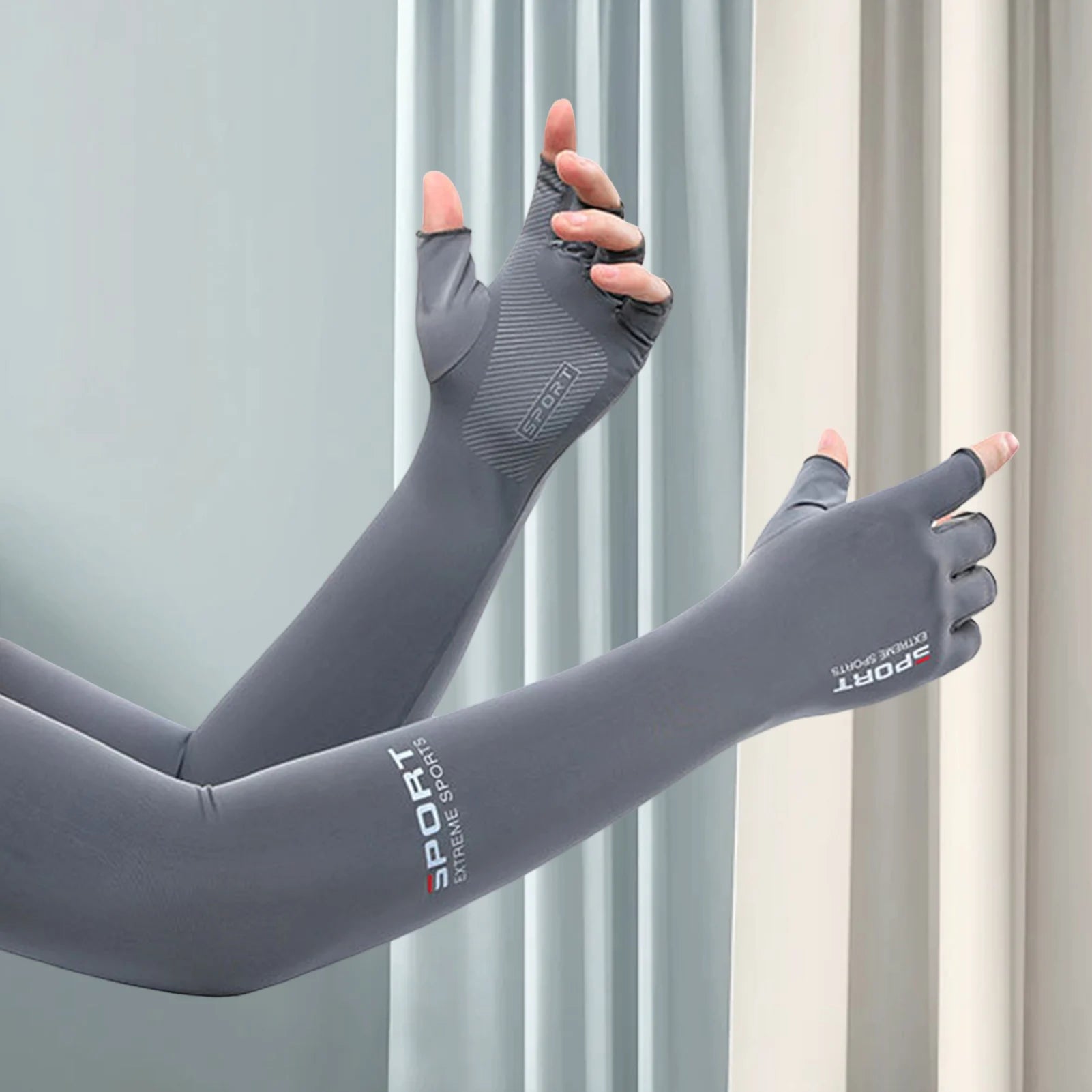 Sport Arm Sleeves UV Sun Protections Arm Sleeves Ice Silk Breathable Moisture-Wicking Sleeves for Women Men Outdoor Sports